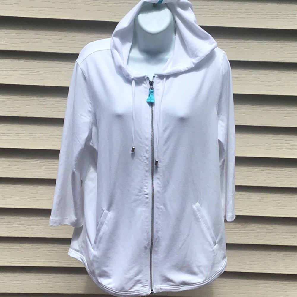 Weekends by CHICO’S